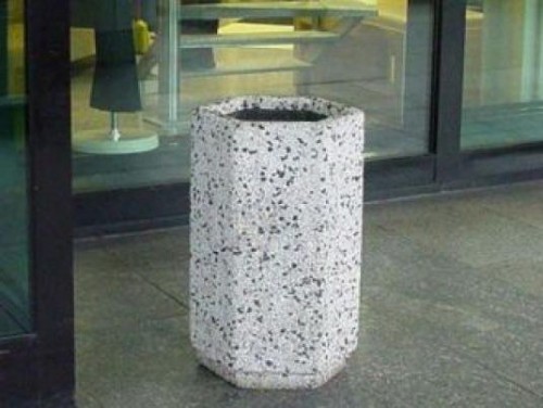 щестигранная бетонная урна